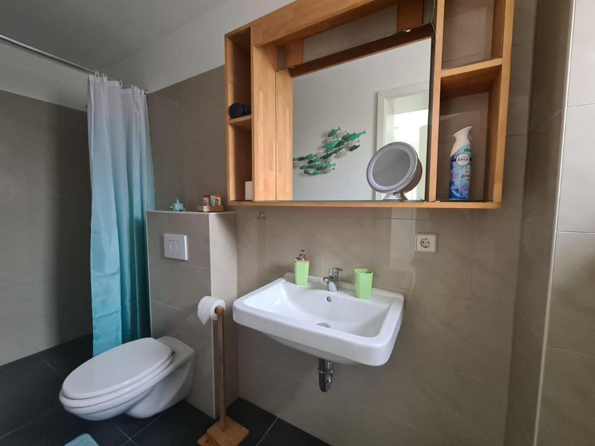 Neu Eingerichtetes Apartment #1 Mit Wlan !Sauna & Hot Tub Zubuchbar! Senftenberg Exteriér fotografie