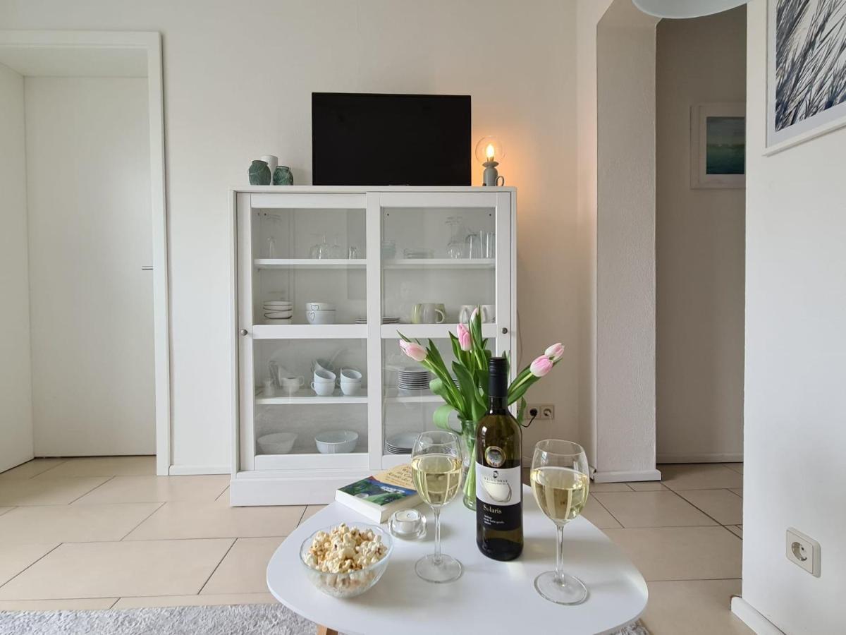 Neu Eingerichtetes Apartment #1 Mit Wlan !Sauna & Hot Tub Zubuchbar! Senftenberg Exteriér fotografie